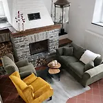 Zur Klapperburg * زيل ان دير موسل