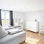 Zur Klapperburg بيت للعطل