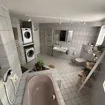 Zur Klapperburg * زيل ان دير موسل