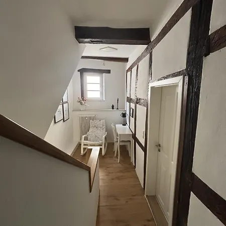 Zur Klapperburg * צל אן דר מוזל